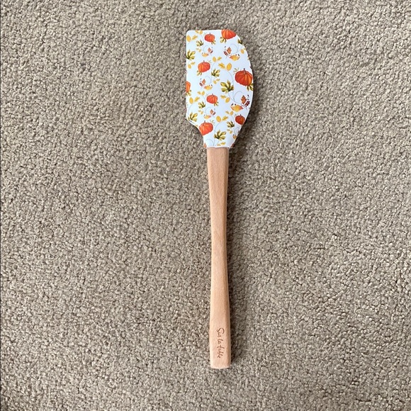Floral Pumpkin Sur La Table Spatula with Wooden Handle - Picture 1 of 6